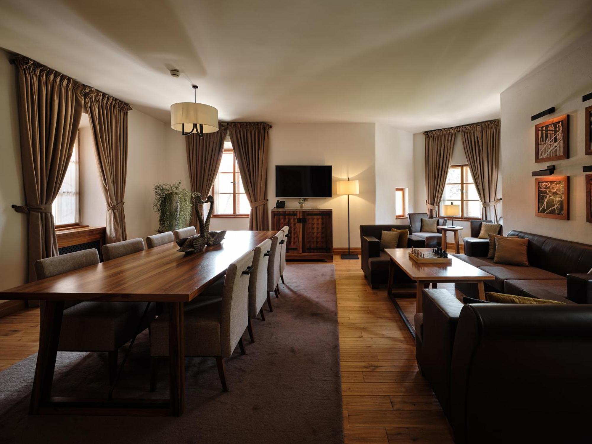 Hotel Grad Otocec - Relais Chateaux Quarto foto