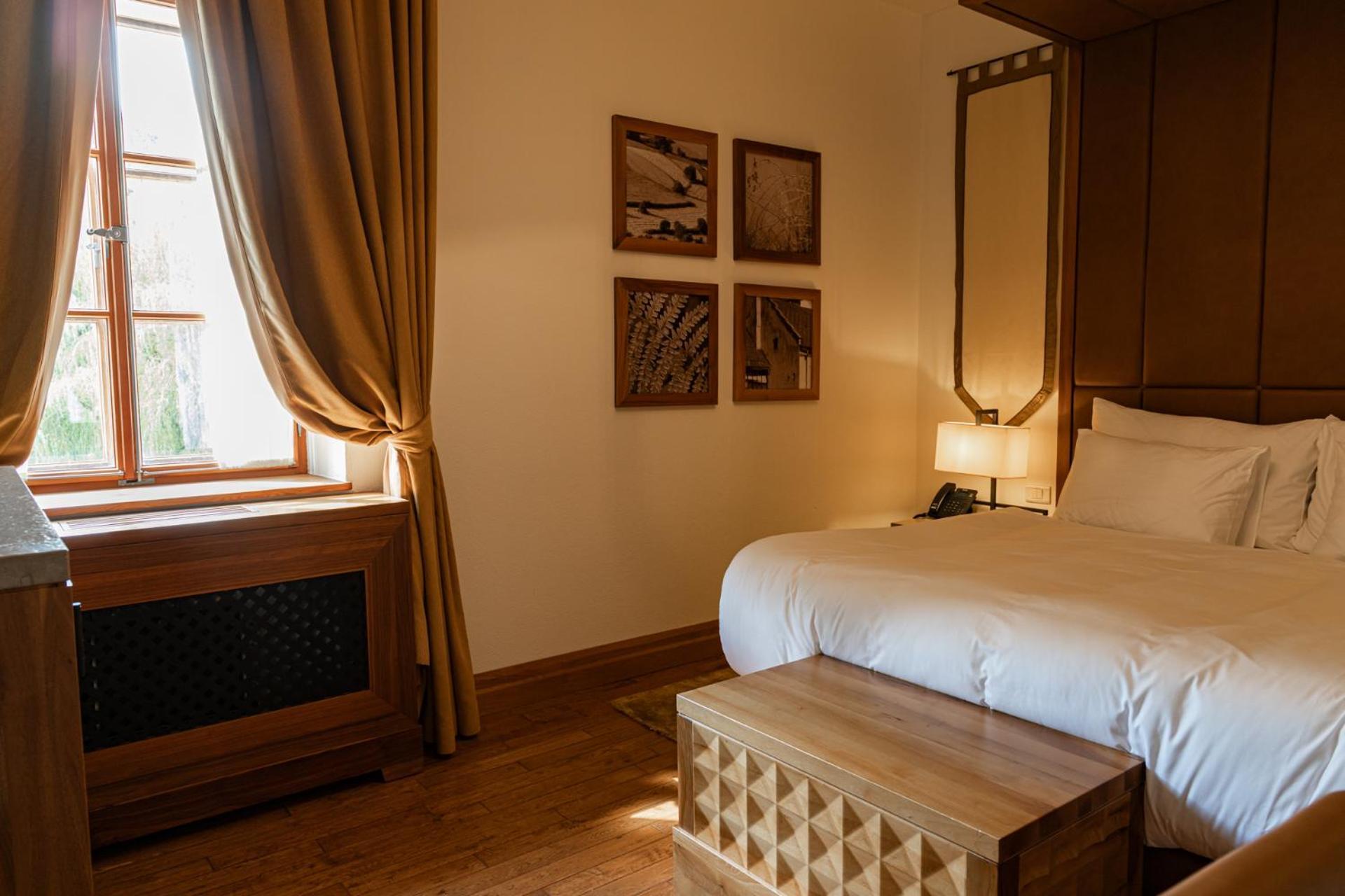 Hotel Grad Otocec - Relais Chateaux Quarto foto